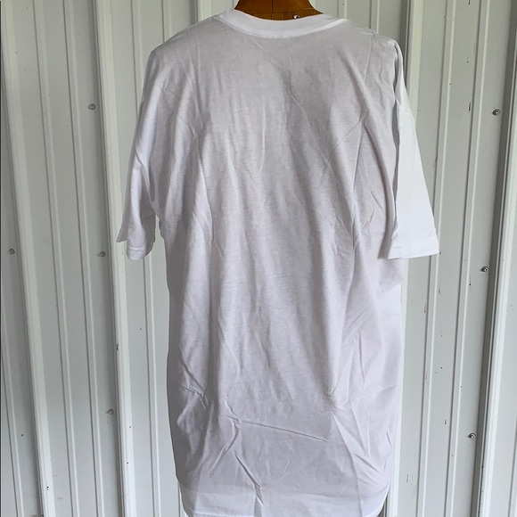 Zig Zag Tee Shirt nwot - Picture 3 of 5